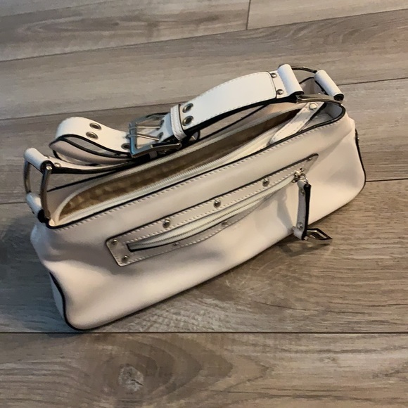 Guess - White Leather Purse - Handbag - Picture 8 of 8